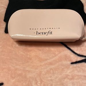 Quay australia bag.